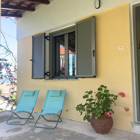 Villa Au Son Des Cloches à Zacharo Extérieur photo