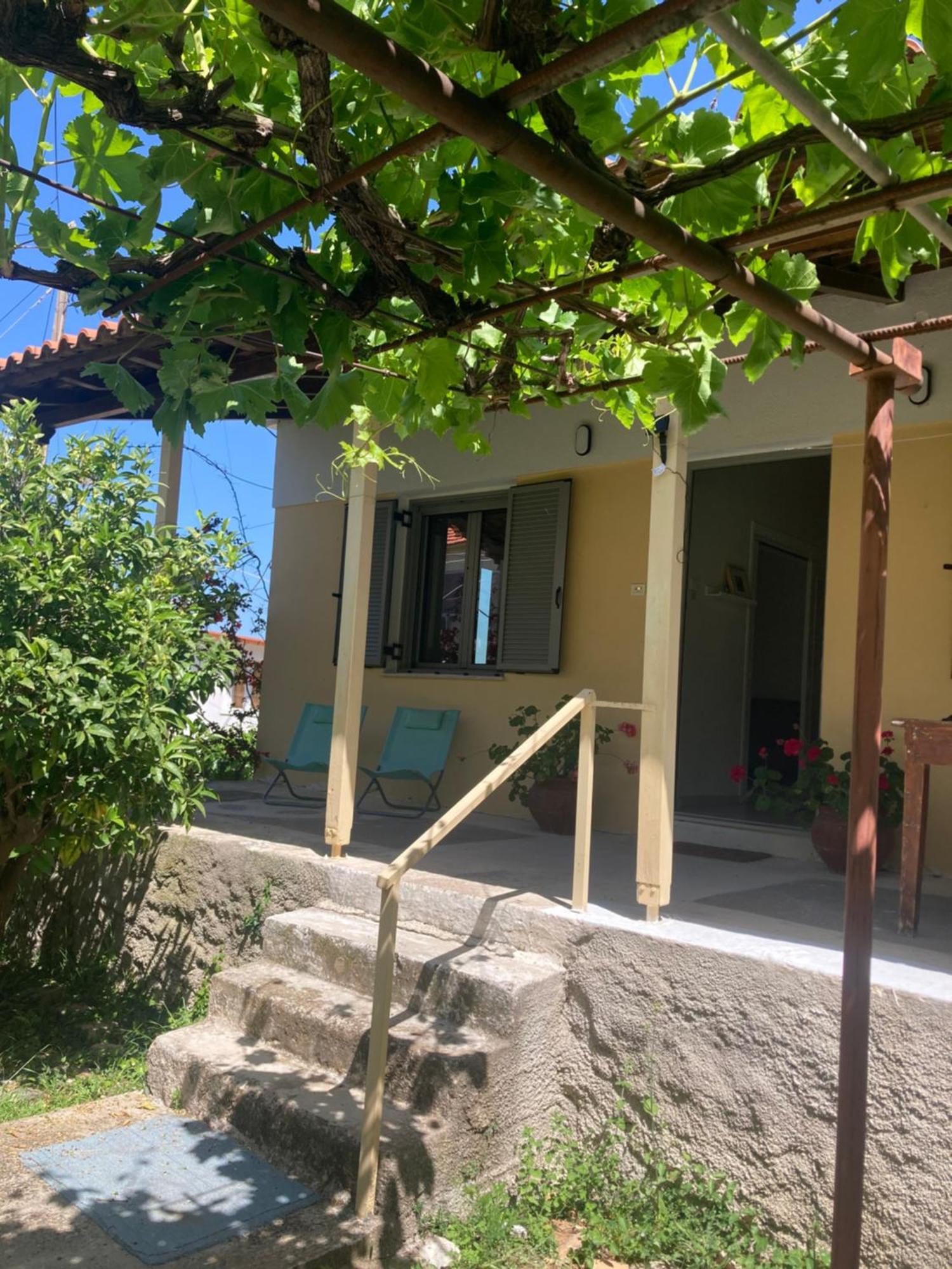 Villa Au Son Des Cloches à Zacharo Extérieur photo