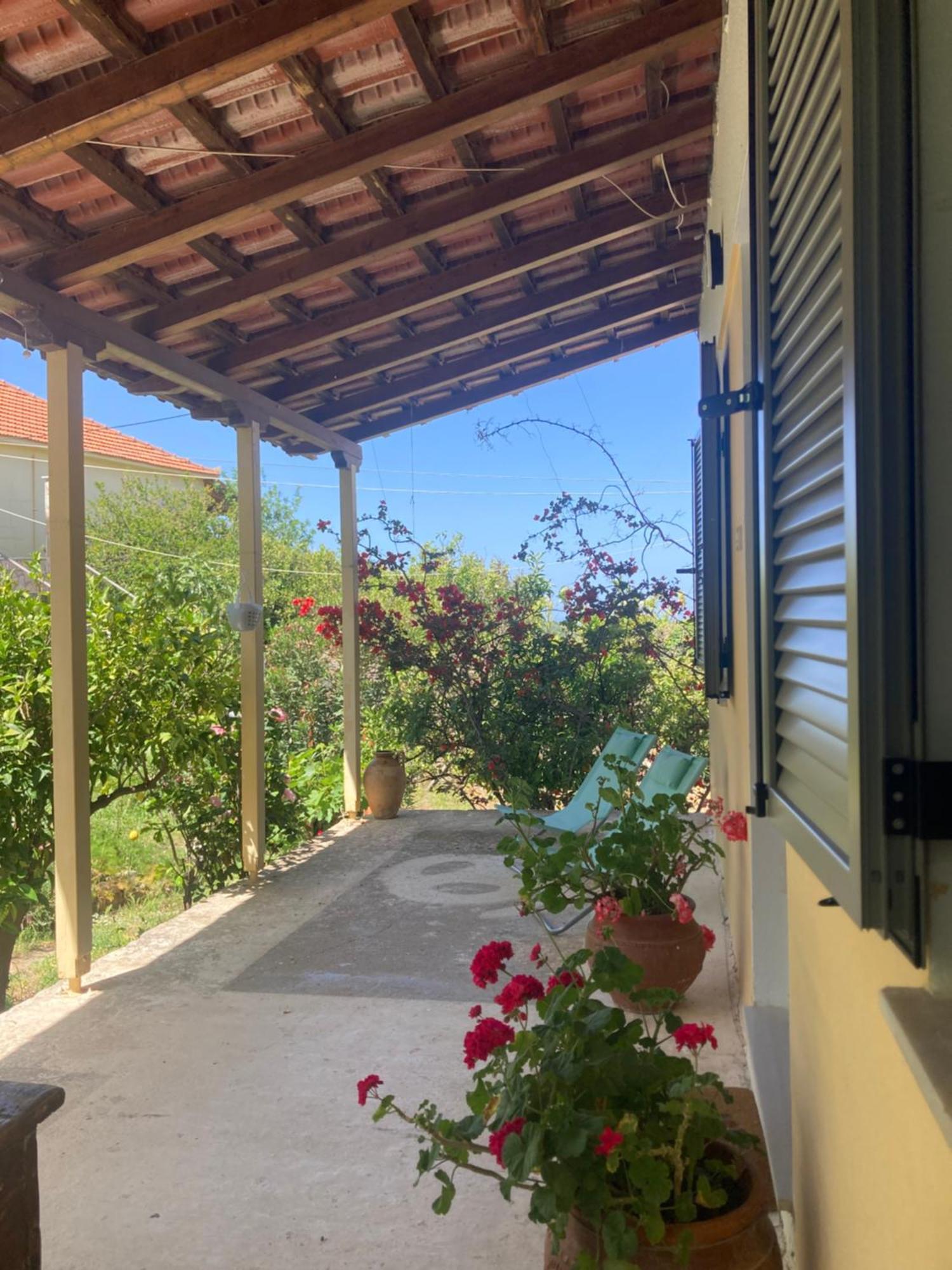 Villa Au Son Des Cloches à Zacharo Extérieur photo